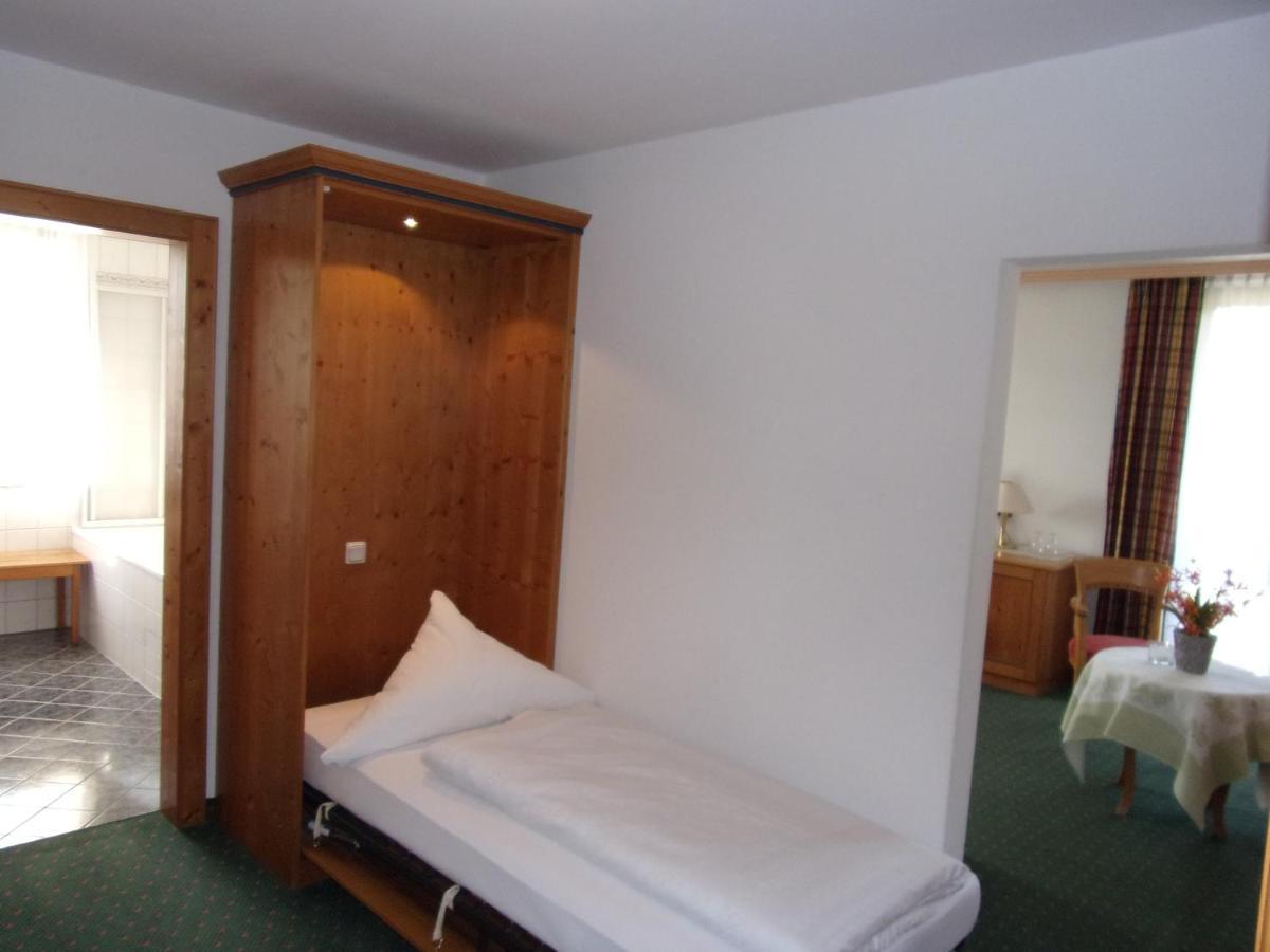 Hotel Landgasthof Hacker Zachenberg Exterior photo